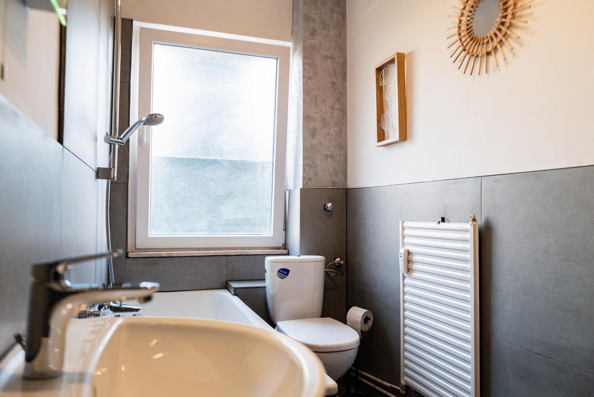#412 Komfortable, Stilvolle Wohnung Fuer 6 Personen มึลไฮม์ อันแดร์ รัวร์ ภายนอก รูปภาพ